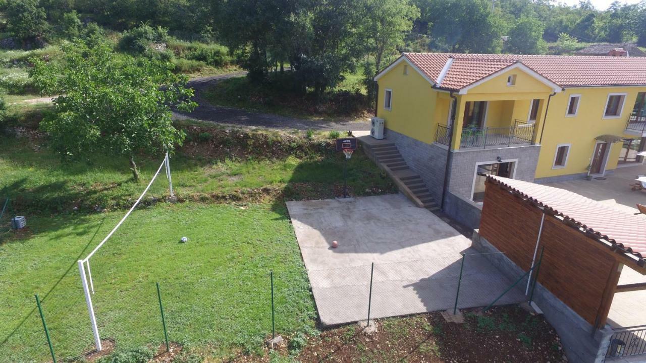 Villa Bambi Мощеничка-Драга Экстерьер фото