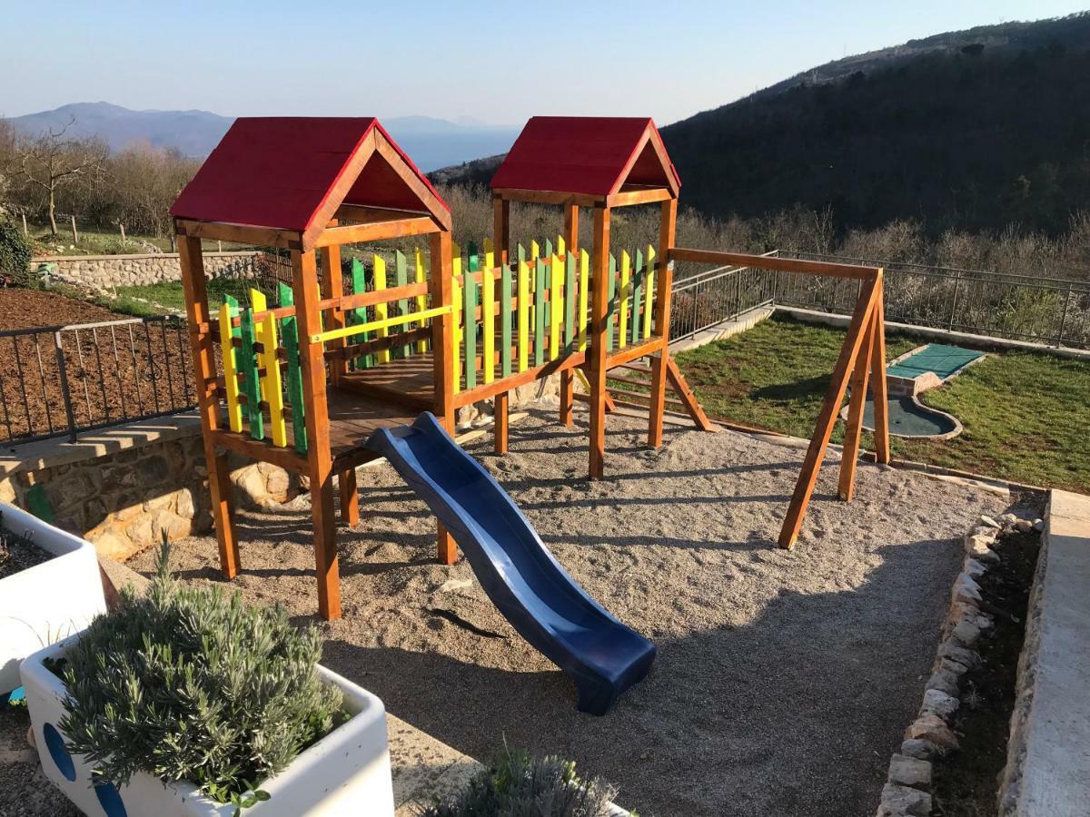 Villa Bambi Мощеничка-Драга Экстерьер фото